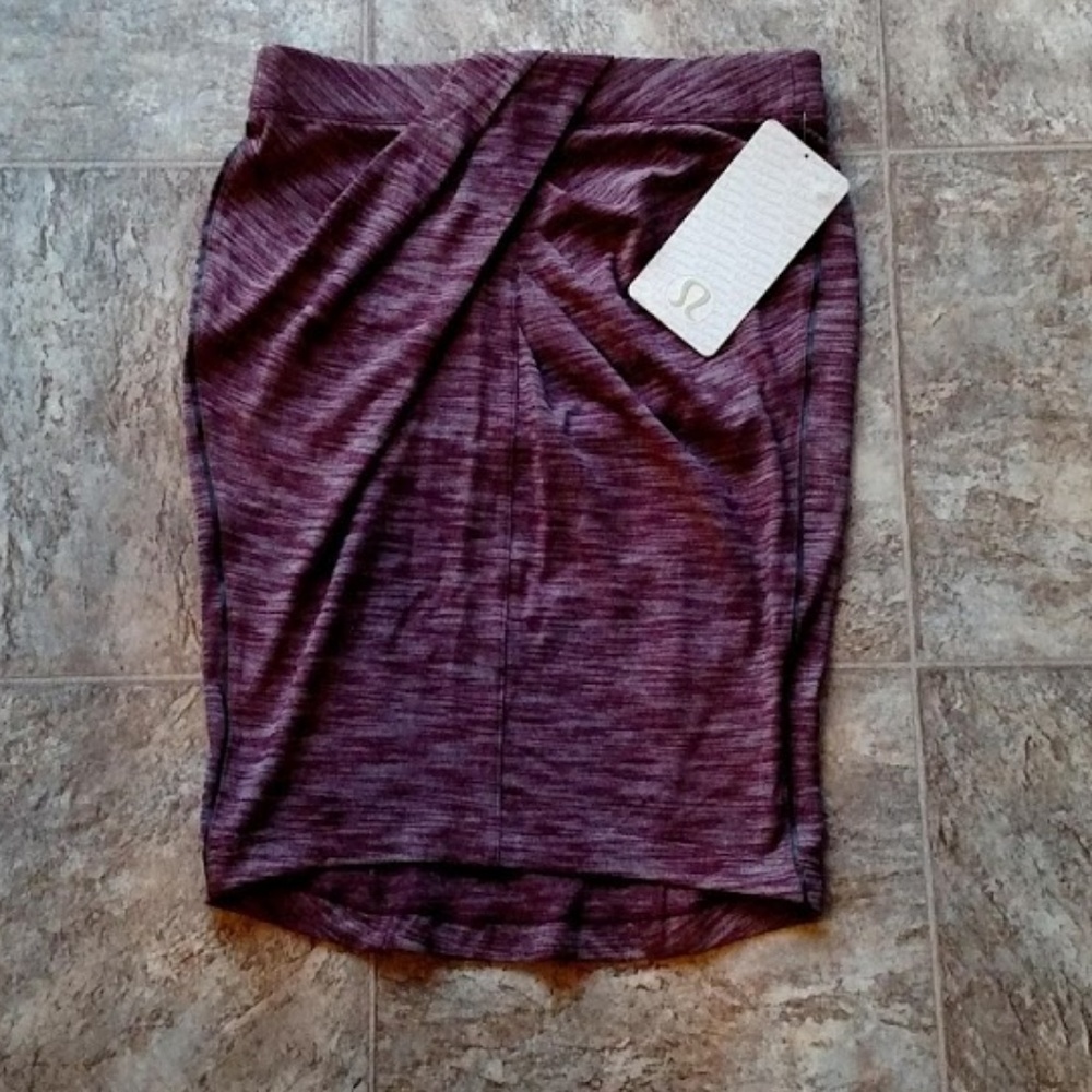 NWT Lululemon &go Where To Skirt  Bodycon Style